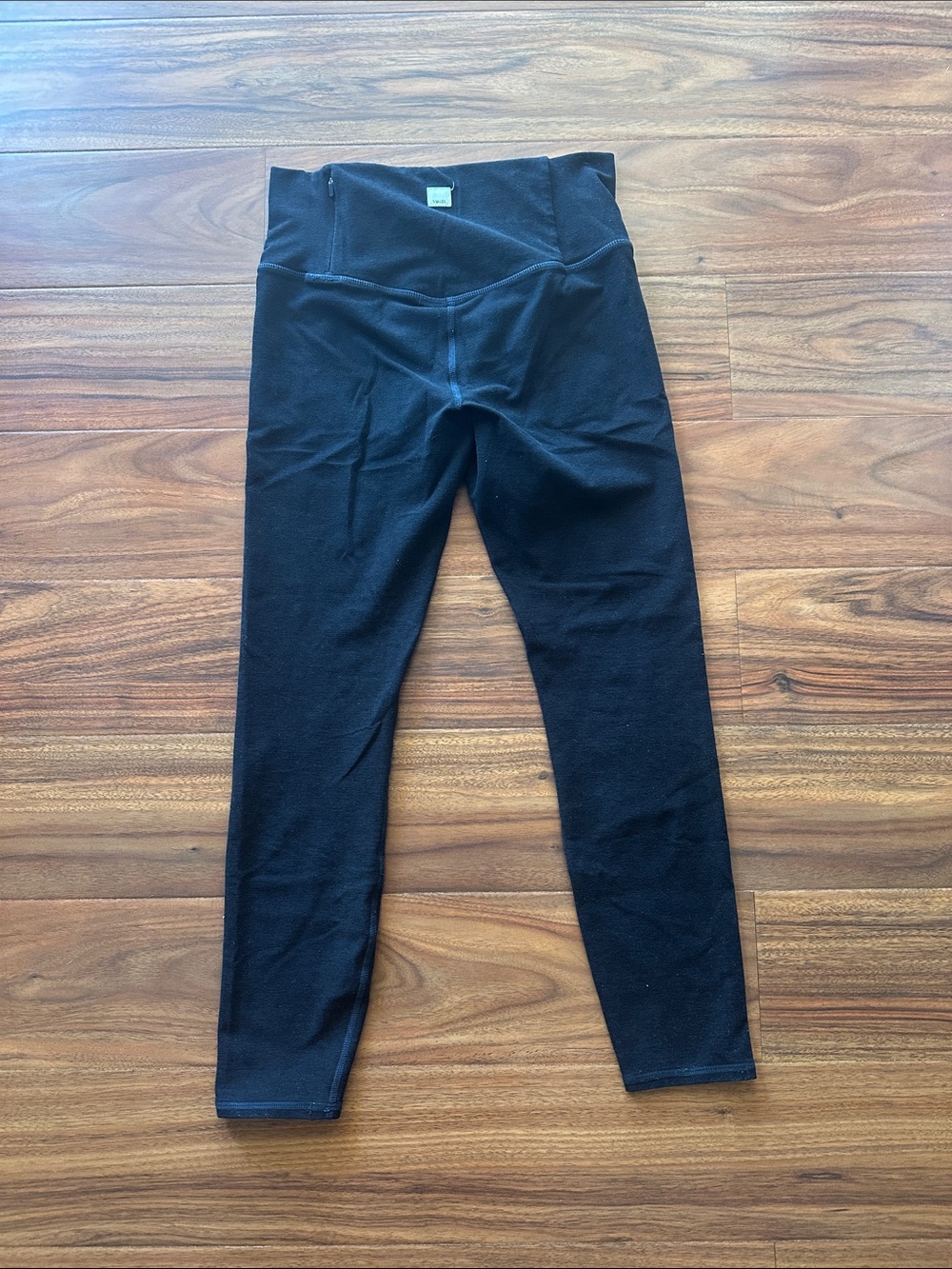 Vuori Women’s Black Clean Elevation Leggings - Picture 6 of 11